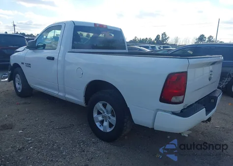 2016 Ram 1500 Tradesman из США, поврежденный, VIN 3C6JR6AT0GG331339